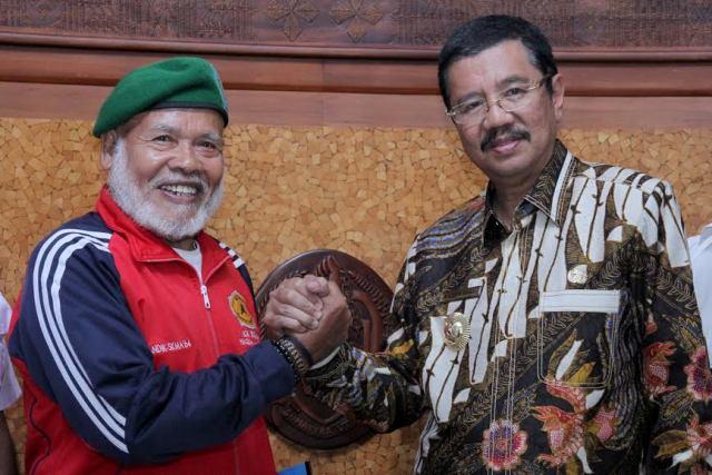 Bersepeda Keliling Indonesia, Gubsu Puji Kakek 73 Tahun Ini