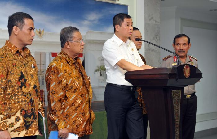 Baru Akan Dikaji Maret, Pemerintah Pastikan Harga Premium, Solar, dan Minyak Tanah Tidak Naik