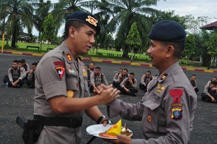 68 Personil Detasemen A Pelopor Brimob Poldasu Syukuri Kenaikan Pangkat