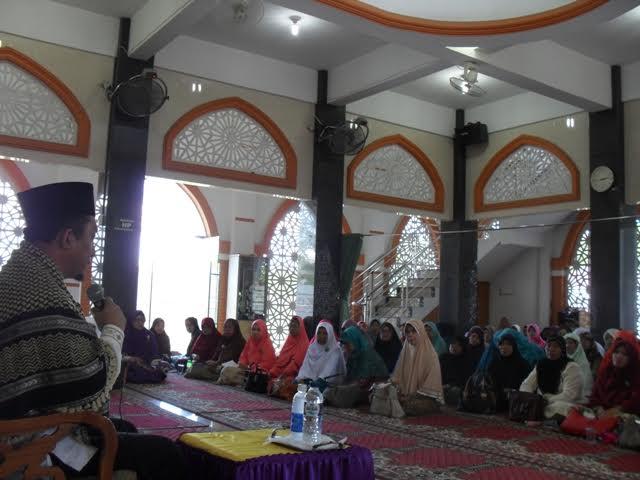 Tifatul Sosialisai 4 Pilar di Perwiritan Akbar di Medan Helvetia