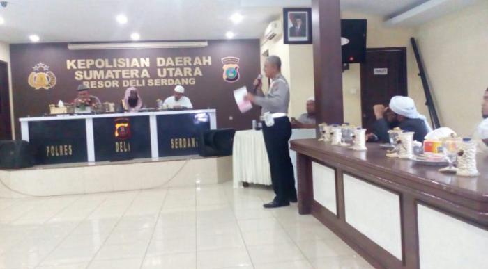 Polres Deli Serdang Hadirkan Penceramah Asal Arab dan Yaman
