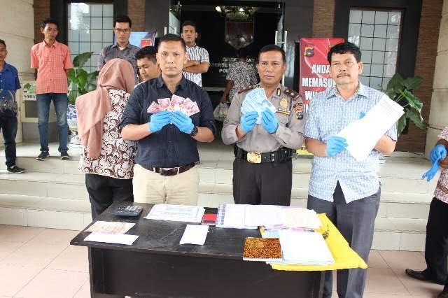 Tim Saber Pungli Polda Sumut Jaring Oknum PNS Disdik UPT Medan Labuhan