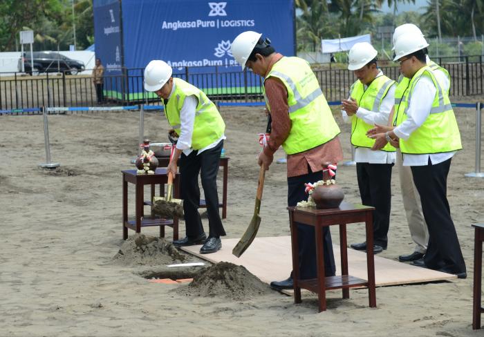 Presiden Jokowi: Selesaikan Amdal Bandara Kulonprogo