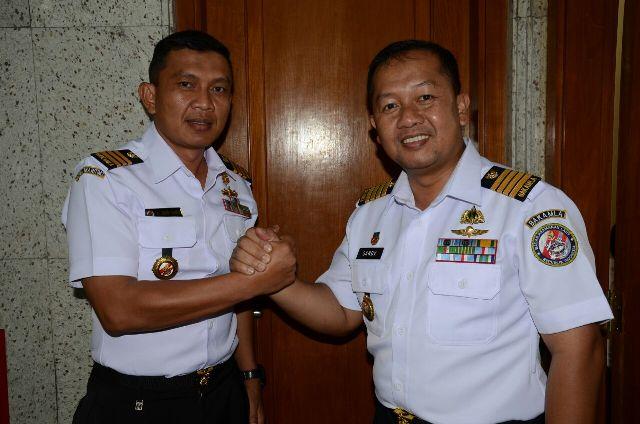 Letkol Laut Muhammad Dimmi Oumry Jabat Komandan KN Tanjung Datu 1101