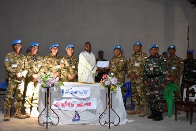 Kontingen Garuda XX-N/Monusco Bantu Perbaikan Sarana Ibadah di Kongo