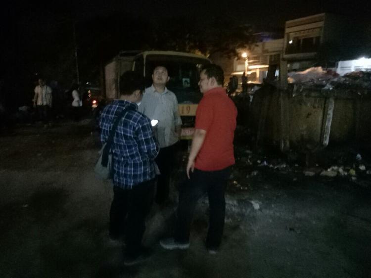 Setelah Dikomplain, Akhirnya Sampah TPS Sebarau Diangkut