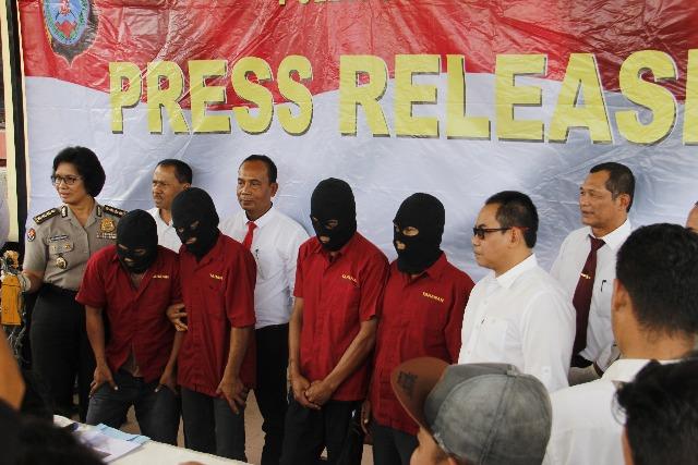 Komplotan Perampok Sadis Spesialis Onderdil Alat Berat Diringkus Polisi