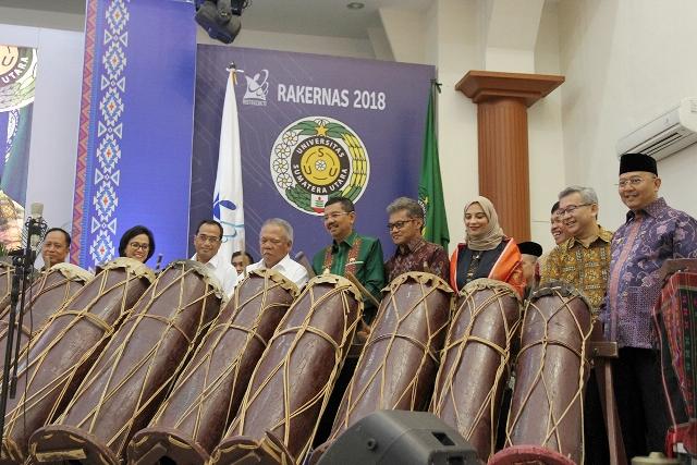 Gubernur Sumut dan Empat Menteri Hadiri Rakernas Kemristekdikti di USU