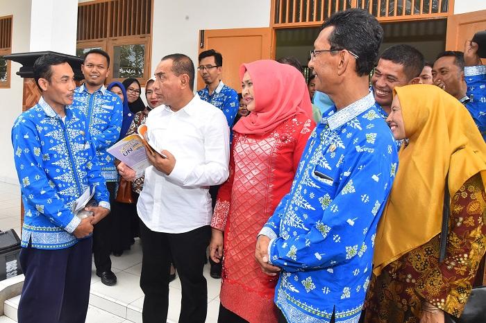 Gubsu Kunjungi SMKN 1 Air Putih Kabupaten Batubara