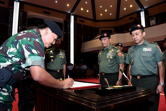 Panglima TNI Pimpin Sertijab Kapuspen TNI