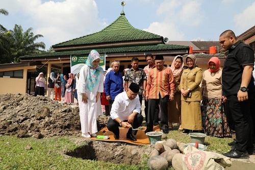 Walikota Medan Letakkan Batu Pertama Pembangunan Perluasan Masjid Al-Ikhlas FKG USU