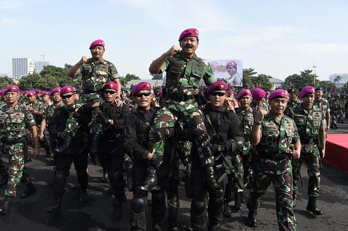 Panglima TNI Pimpin Apel Khusus Satuan Marinir