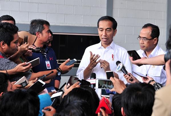 Berikan Payung Hukum Transportasi Online, Presiden: Agar Semua Diuntungkan