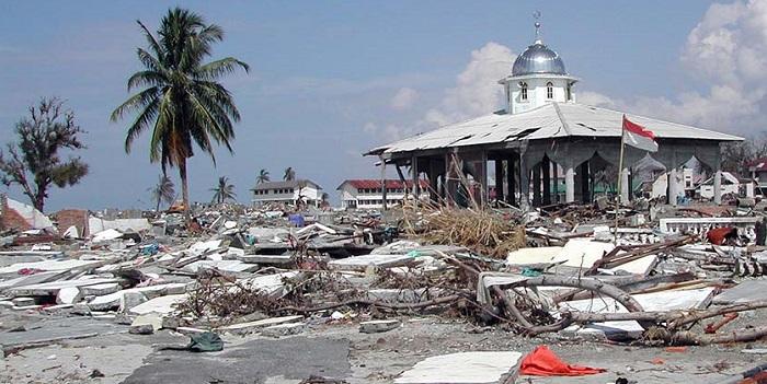 Rentannya Industri Pariwisata di Indonesia dari Bencana