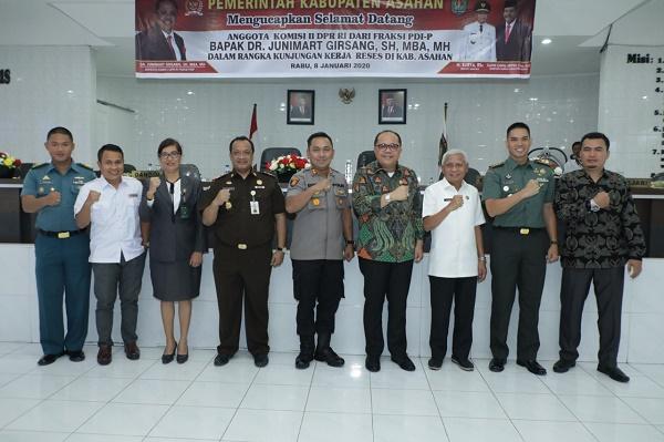 Kunker ke Asahan, Junimart Girsang Bahas Pelaksanaan Pilkada 2020