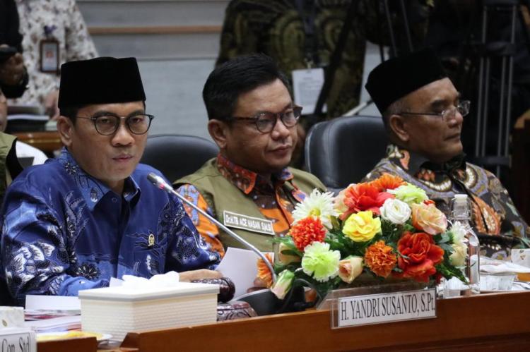 Komisi VIII DPR RI Ajak BNPB dan Kemensos Duduk Bersama Bahas Penanganan Bencana