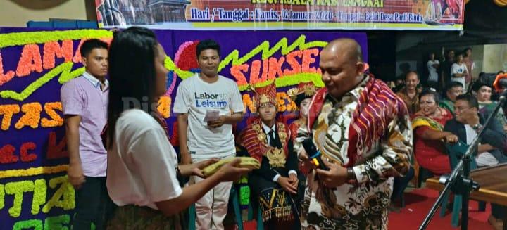 Bupati Langkat Berikan Bantuan Pada Pesta Tahunan Desa Parit Bindu