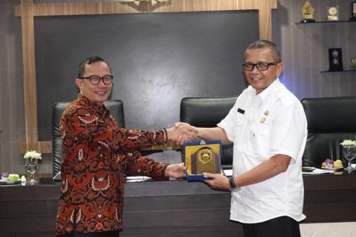 Sharing e-Katalog Lokal, Pemkab Ogan Kemering Ulu Sambangi Pemko Medan