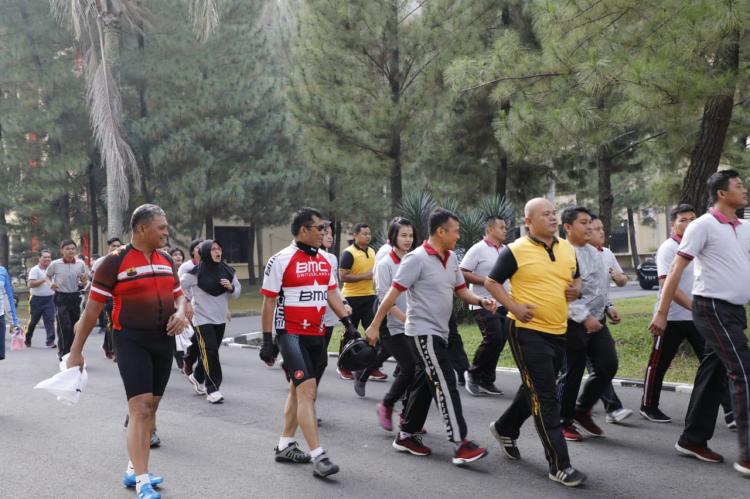 Polisi Dilarang Gendut, Kapolda Sumut Ajak Seluruh Personil Berolahraga dan Jalani Program Diet