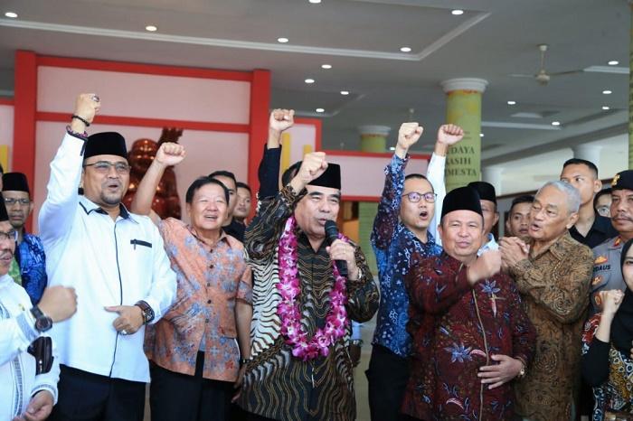 Menag Kunjungi Maha Vihara Duta Maitreya di Batam, Fachrul Razi: Gelorakan Dunia Satu Keluarga