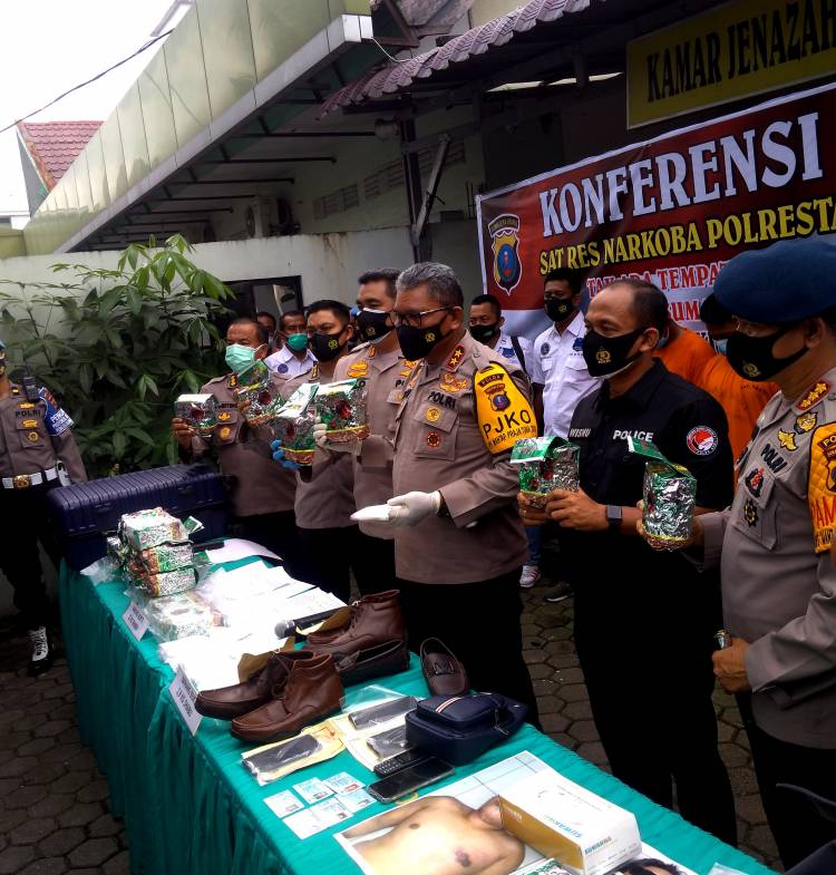 Gembong Narkoba Antar Provinsi Ditembak di Medan, Polisi Sita 26,9 Kilo Sabu