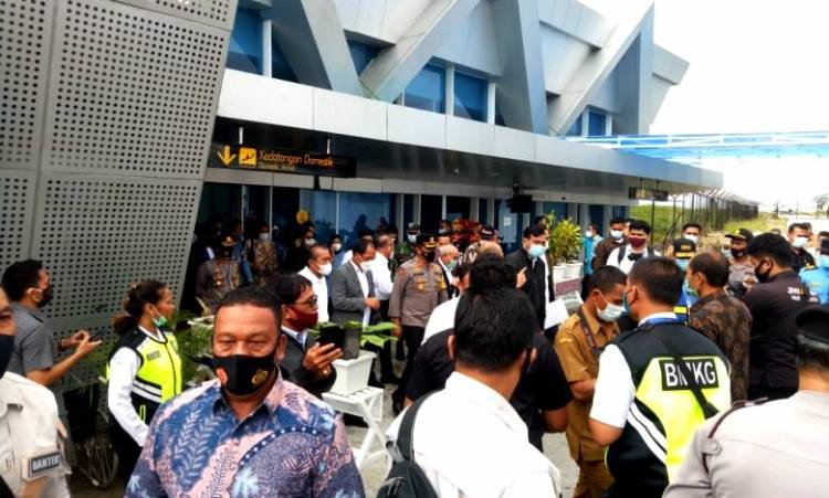 Menko Luhut Binsar Pandjaitan Kunker ke Sumut, Brimob Polda Sumut Lakukan Pengamanan dan Sterilisasi