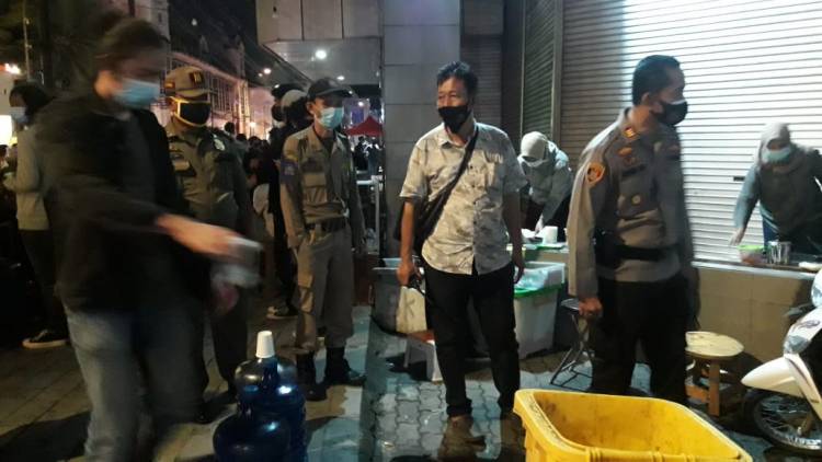 Lawan Corona, Polsek Medan Barat Ajak Warga Patuhi Prokes