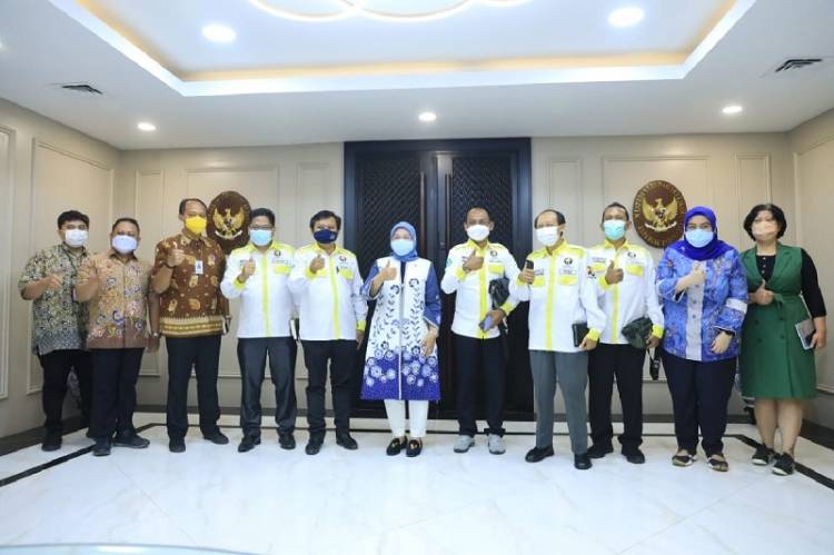 Menaker Dukung Tukang Bangunan Tersertifikasi