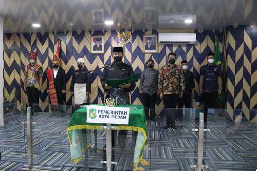 383 Pejabat Administrasi Pemko Medan Dilantik dan Disetarakan ke Jabatan Fungsional