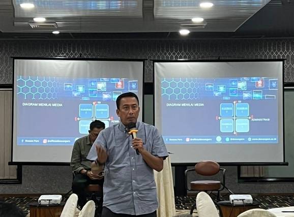 Plt Ketua Dewan Pers Sebut Sertifikasi Kompetensi Wartawan Oleh LSP Ilegal