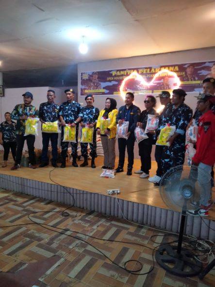 Pokkar AMPI Patumbak Salurkan Sembako Kepada Warga Kurang Mampu di Desa Marindal I