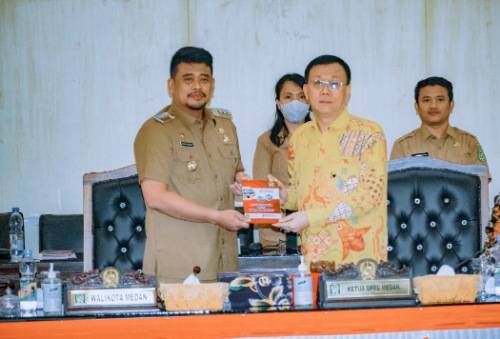 Apresiasi Pengajuan Ranperda Perlindungan dan Pengembangan UMKM, Bobby Nasution: Dibutuhkan Payung Hukum