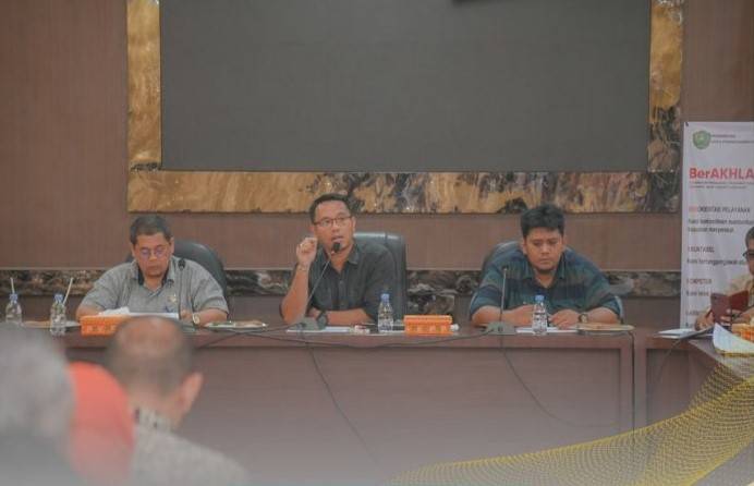 Plt Sekretaris Daerah Kota Padangsidimpuan Pimpin Rapat Finalisasi Persiapan Peresmian Alun-Alun Alaman Bolak