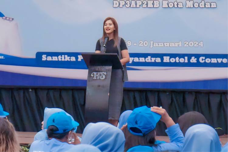  Kahiyang Ayu Bawa Keceriaan di Pembukaan Outbound Penyuluh Keluarga Berencana Medan  