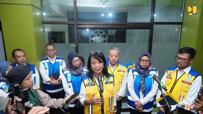 Wamen PU Sebut Air Musuh Utama Jalan, Minta Pengelola Tol Cek Lapangan