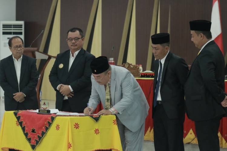 DPRD Gunung Sitoli Gelar Paripurna Pengumuman Akhir Masa Jabatan Walikota dan Pengumuman Penetapan Walikota dan Wakil Walikota