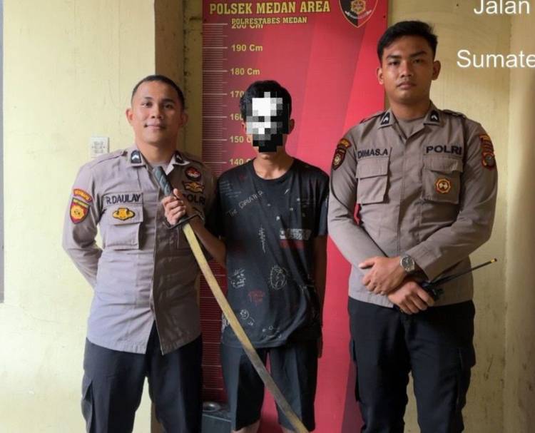Hendak Tawuran, Pelajar Bersajam Ditangkap Polisi