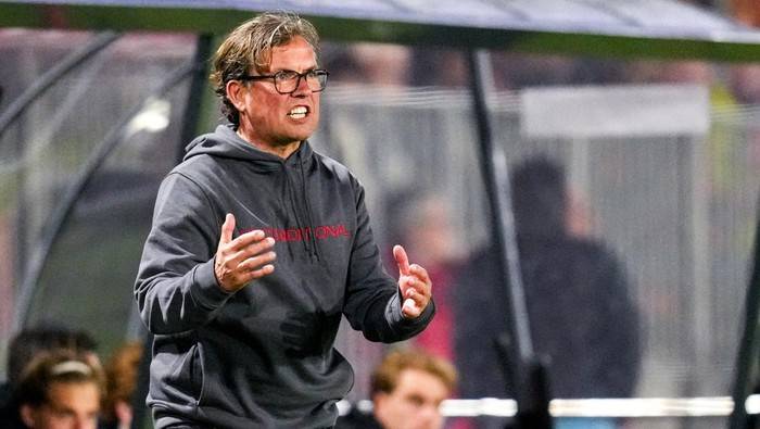 Mengulik Alex Pastoor si Asisten Kluivert di Timnas Indonesia