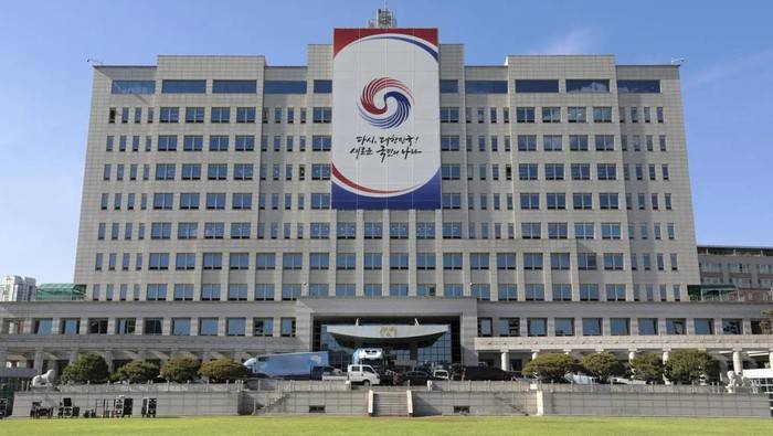 Para Staf Senior Presiden Korsel Yoon Suk Yeol Mundur Massal