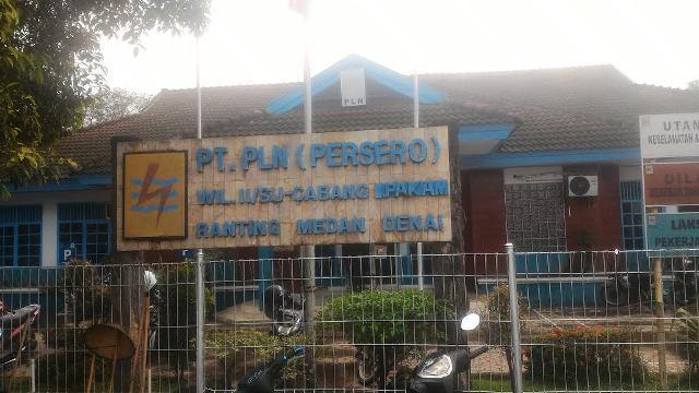 Tak Miliki Sertifikasi, PLN Ranting Medan Denai Diduga Pakai Pekerja Ilegal