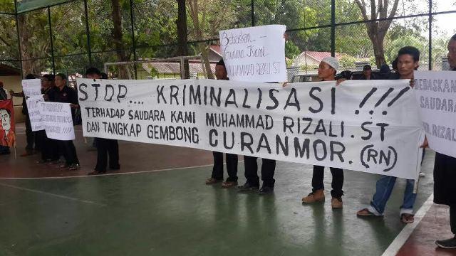 Rizali Ditangkap, Polres Langkat Didemo Puluhan Mahasiswa dan Masyarakat