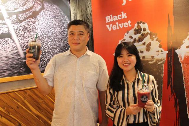 Manjakan Konsumen, MAXX Coffee Kembali Luncurkan Black dan Red Velvet