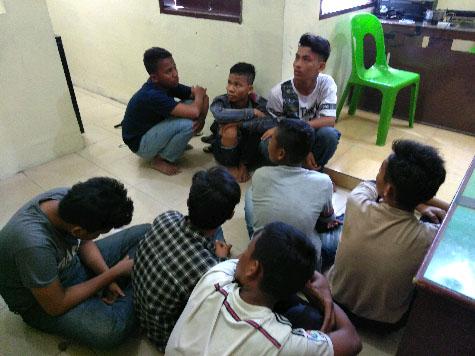 Dituduh Takuti Pasangan Kekasih, 9 Remaja Diamankan Polisi