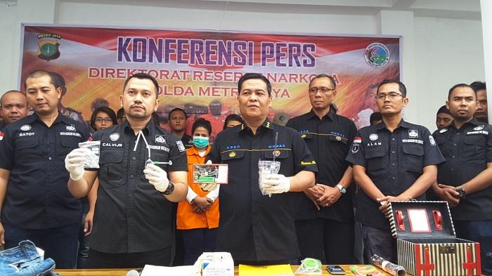Kakak Laki-laki Dhawiya Tidak Turut Ditangkap Saat Penggerebekan