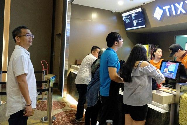 Antri Beli Tiket Film Black Panther di Sun Plaza, Sihar Jadi Pusat Perhatian