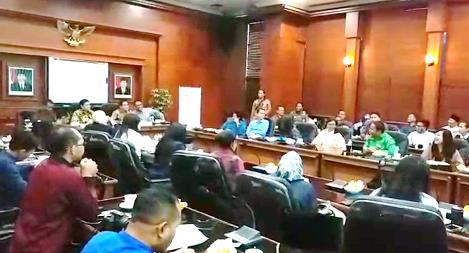 Bupati Tapteng Usulkan Pembangunan Industri ke Menteri Perindustrian