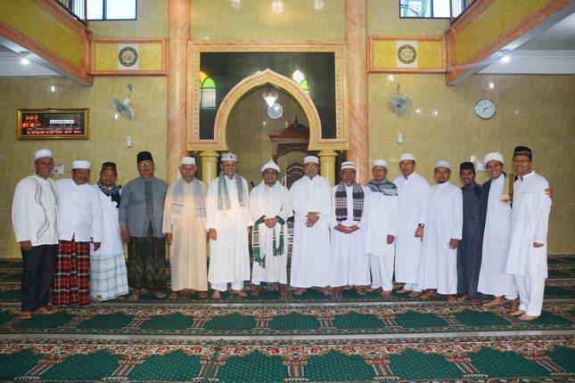 Danrem 022/PT Safari Shubuh di Mesjid Raya Istiqoma
