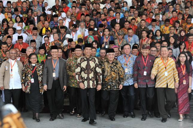 Presiden Jokowi Minta Pemuka Agama Ingatkan Masyarakat Nikmatnya Perdamaian dan Kerukunan