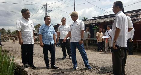 Bupati Tapteng Tinjau Rencana Peningkatan Jalan Lingkar Keliling Hutabalang Menuju Gunung Kelambu
