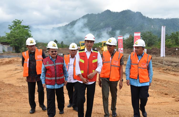 Mulai Dibangun, Jalan Tol Akan Pangkas Waktu Tempuh Padang-Pekanbaru Jadi 3 Jam